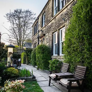 Shibden Hall View Bed and breakfast Halifax