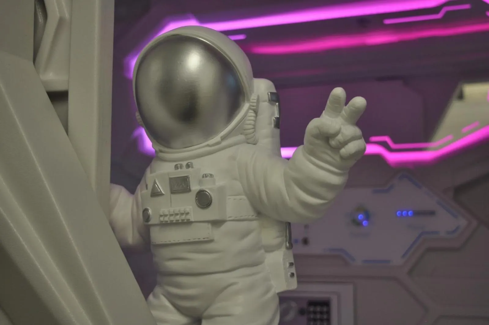 Hotel Cosmos Capsule Coworking Londres 0*,