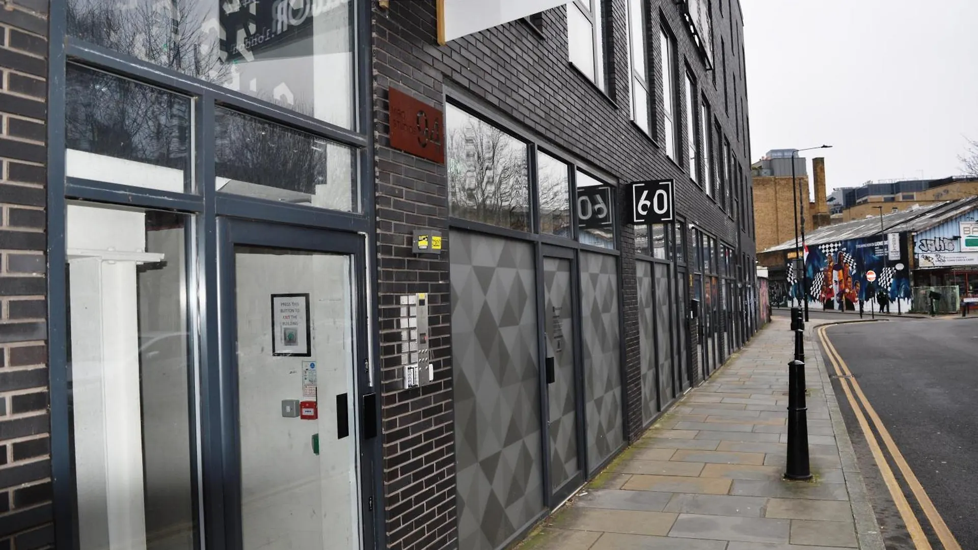 Hotel Cosmos Capsule Coworking Londres Reino Unido